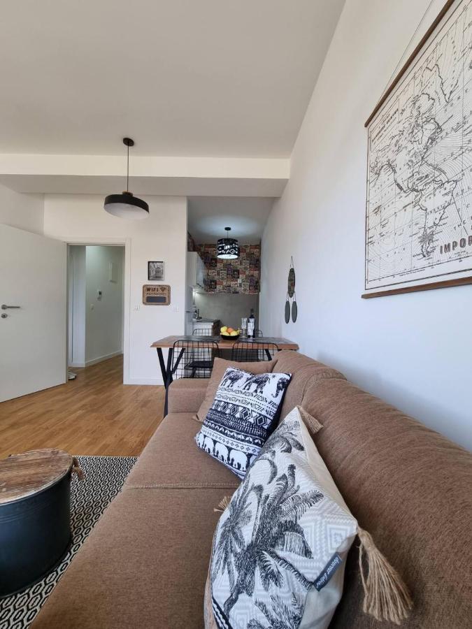 Apartman Javi Apartment บาร์ ภายนอก รูปภาพ