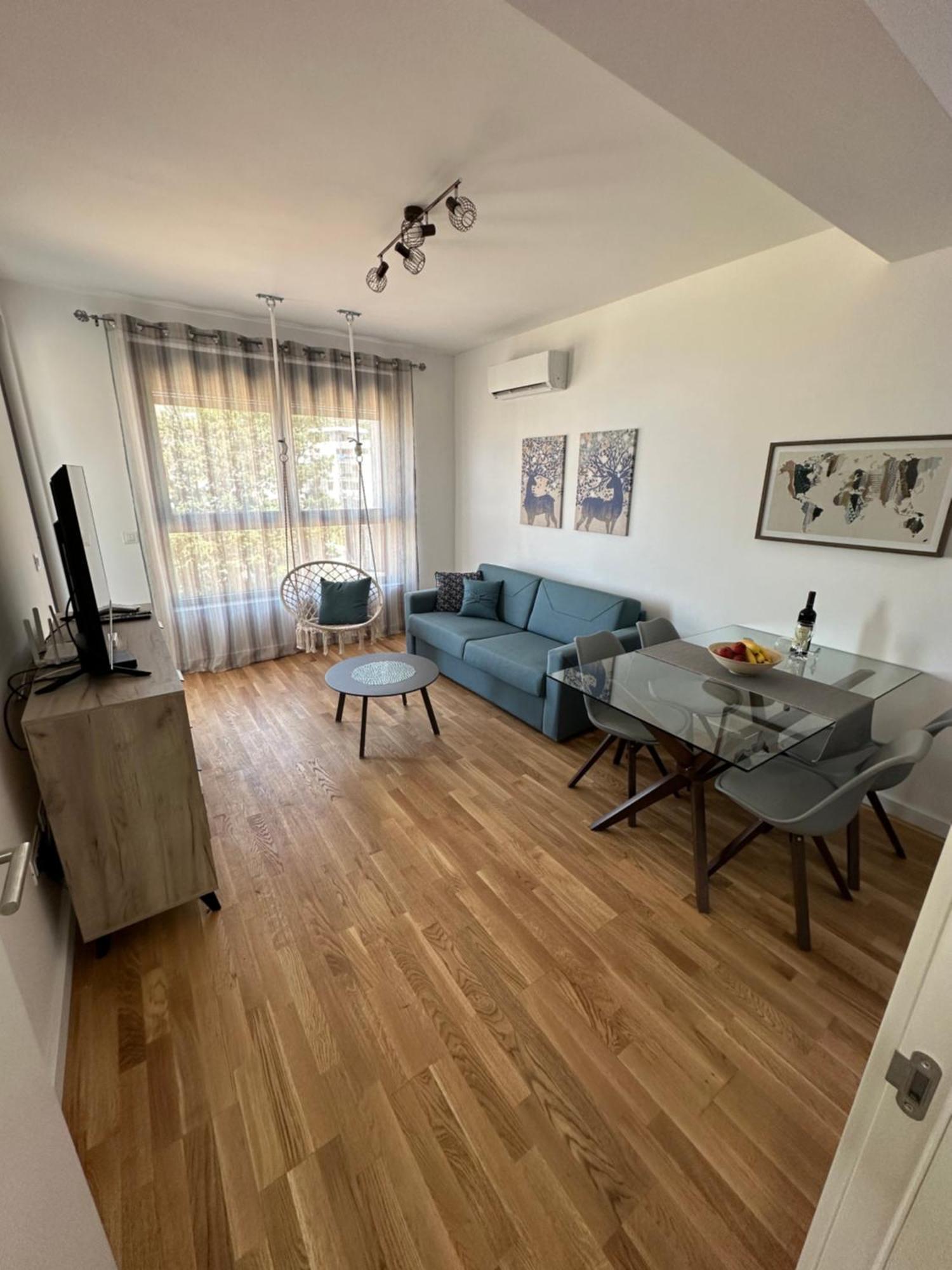 Apartman Javi Apartment บาร์ ภายนอก รูปภาพ